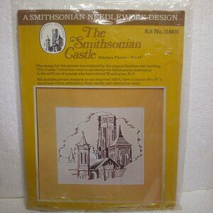 NWT The Smithsonian Castle Embroidery Cross Stitch Kit No 318410